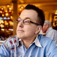 Max Sky (CEO, Vault12)